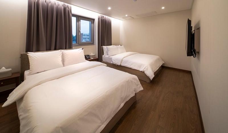 Centro Hotel Chilgok Luaran gambar